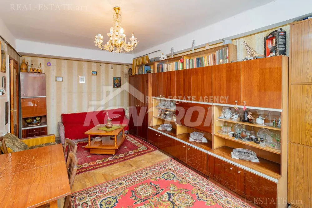 Real estate Arabkir, Hakobyan St