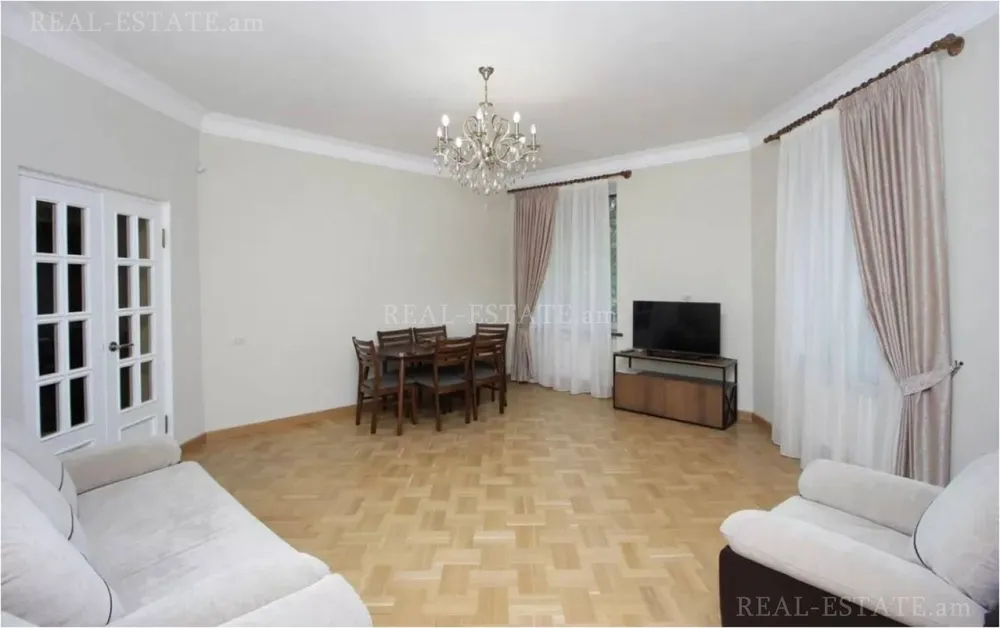 Real estate Center, Sayat-Nova Ave