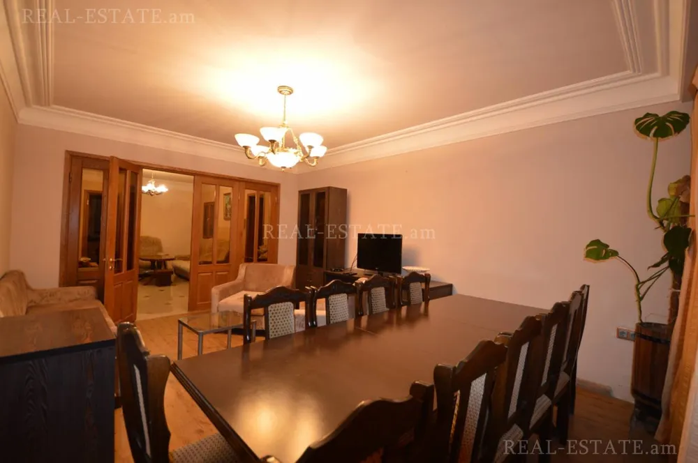 Real estate Qanaqer-Zeytun, Nersisyan St