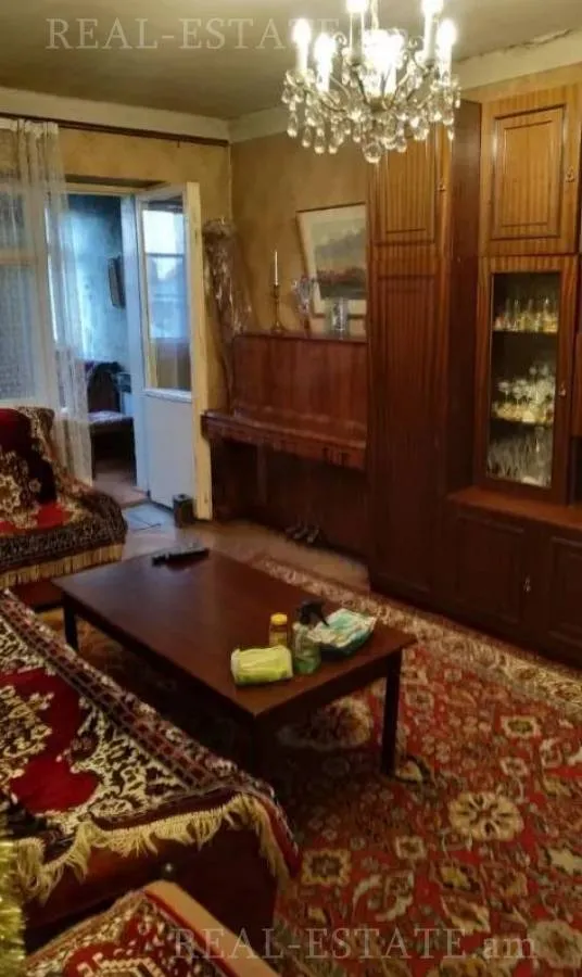Անշարժ գույք Կենտրոն, Բուզանդի փողոց