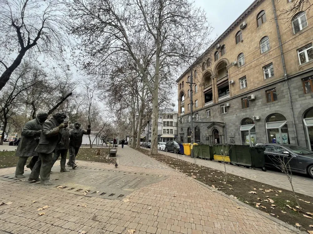 Real estate Center, Moskovyan St