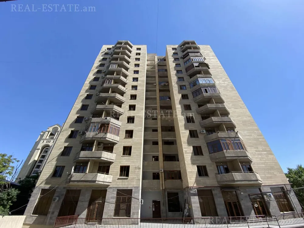 Real estate Center, Argishti St