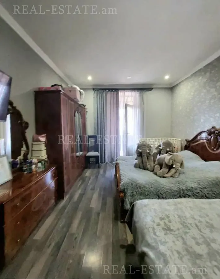 Real estate Shengavit, Smbat Zoravar St