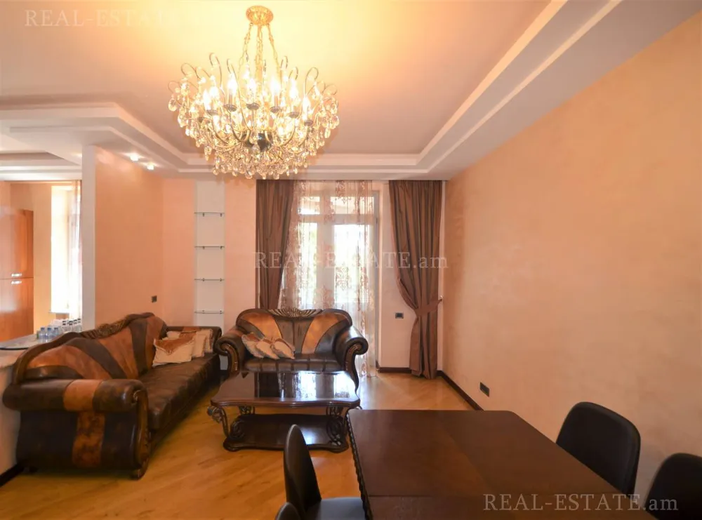 Real estate Center, Teryan street