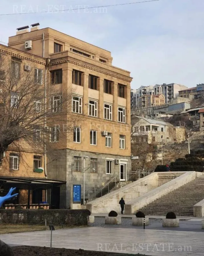 Անշարժ գույք Կենտրոն, Թամանյան փողոց
