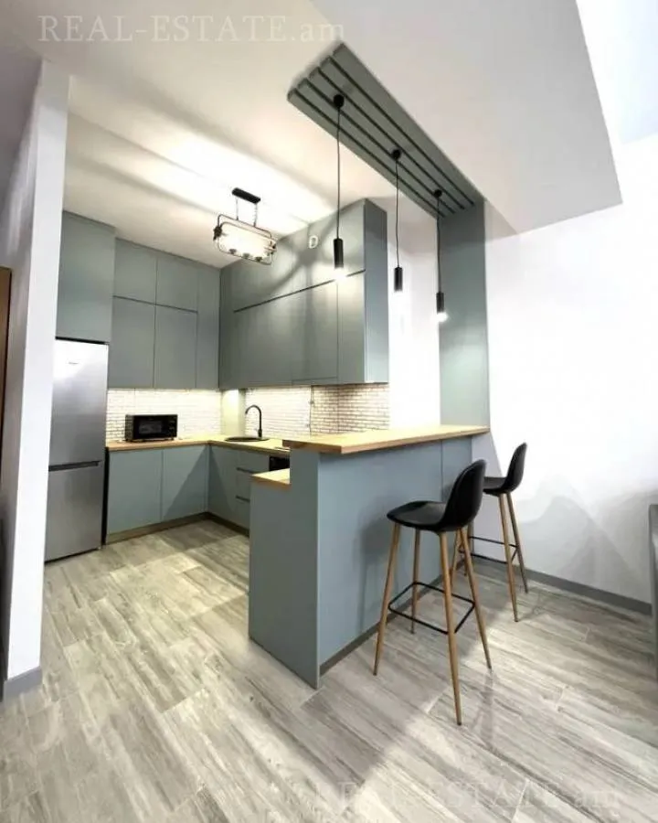 Real estate Qanaqer-Zeytun, K. Ulnetsi St