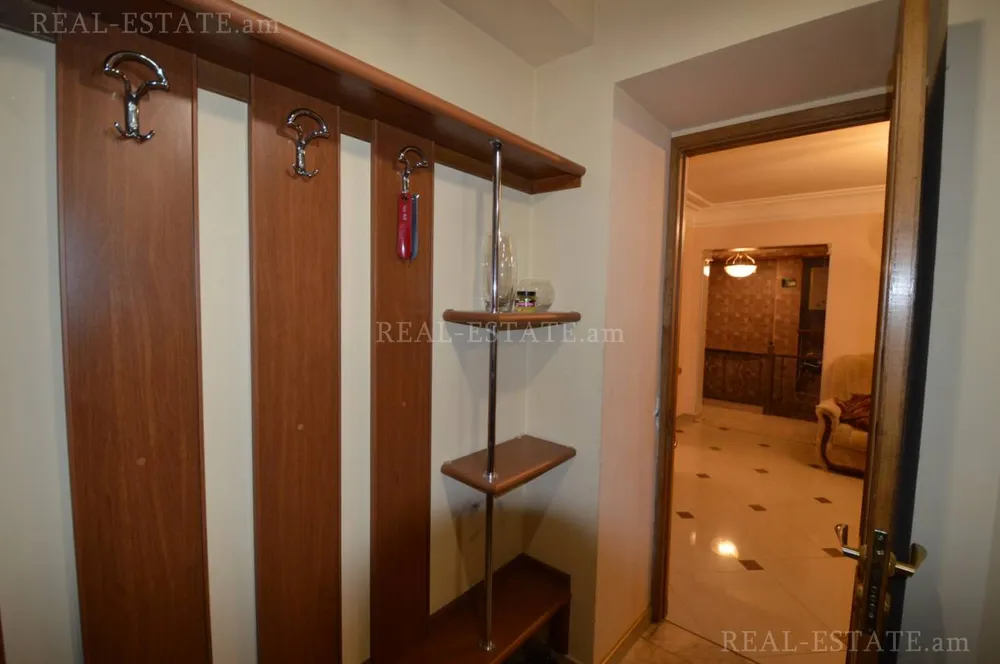 Real estate Qanaqer-Zeytun, Nersisyan St