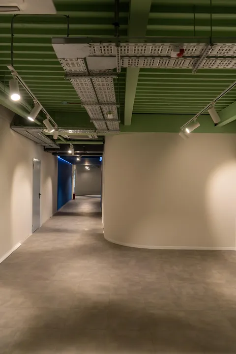 slide 907139