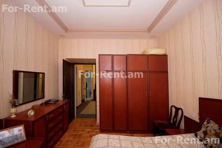 Real estate Center, Abovyan St