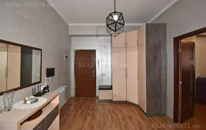 Real estate Qanaqer-Zeytun, Sevak St