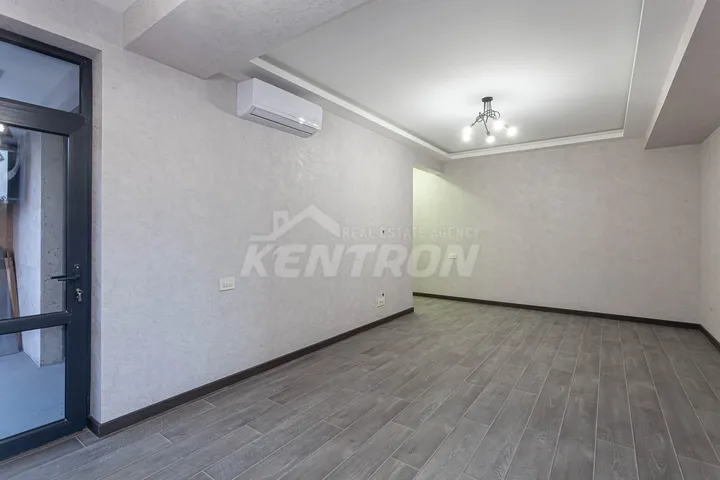 slide 981436