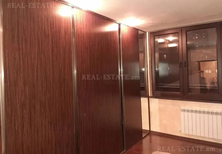 Real estate Center, Zakyan street 1st lane