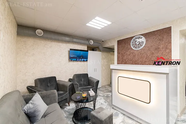 Real estate Center, Hanrapetutyan St