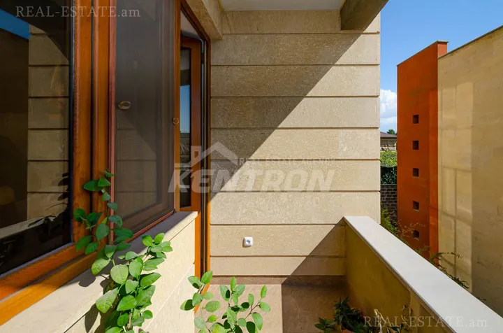 slide 812945