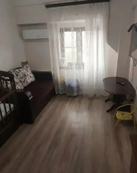 slider 1370813