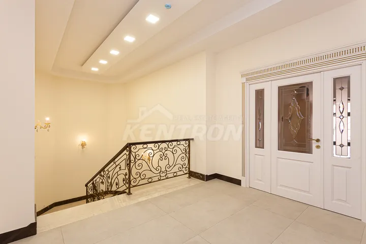 slide 921058