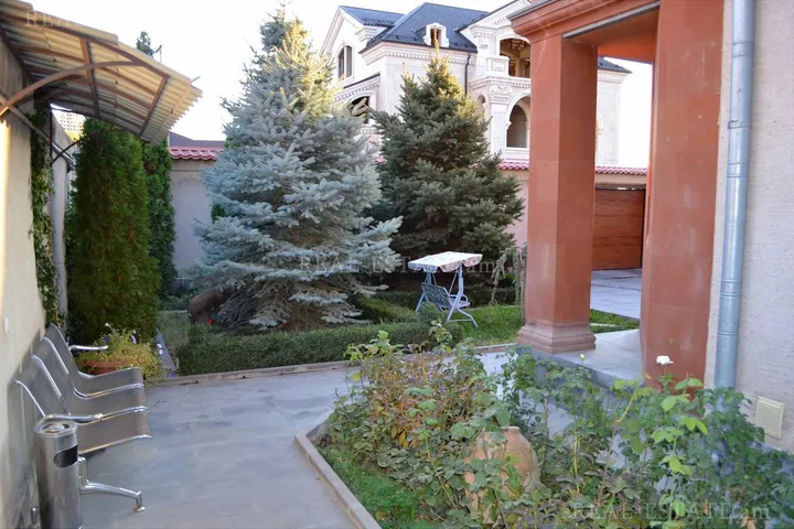 slide 312879