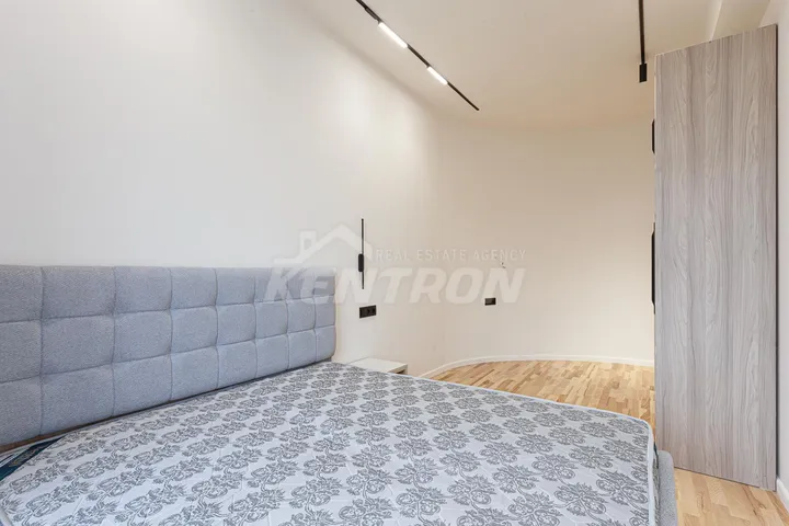 slide 1041016
