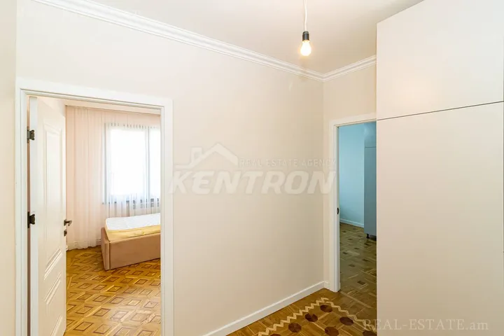 slide 829736