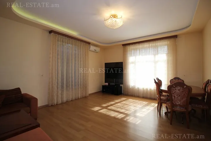 Real estate Center, Baghramyan Ave (Kentron)