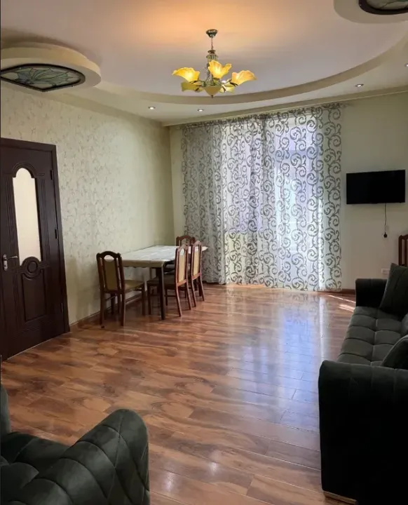 slider 1380640
