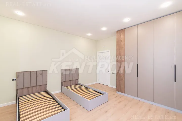slide 828303