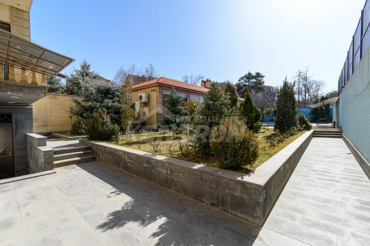 slide 988200