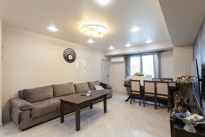 slider 1231070