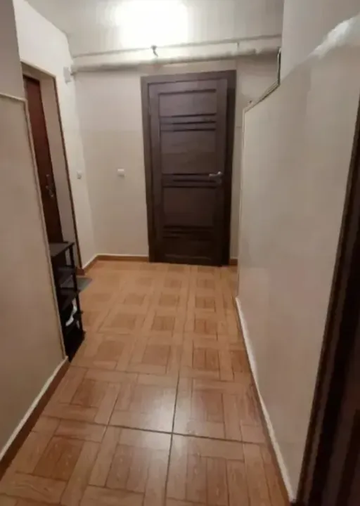 slider 1370810