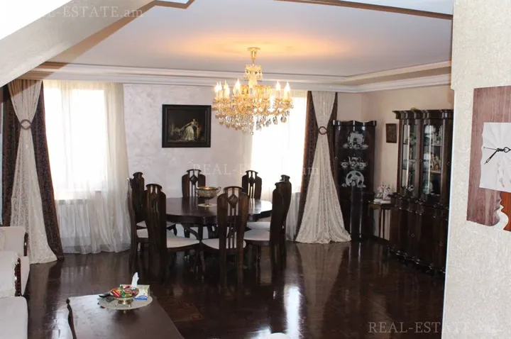 slide 587470