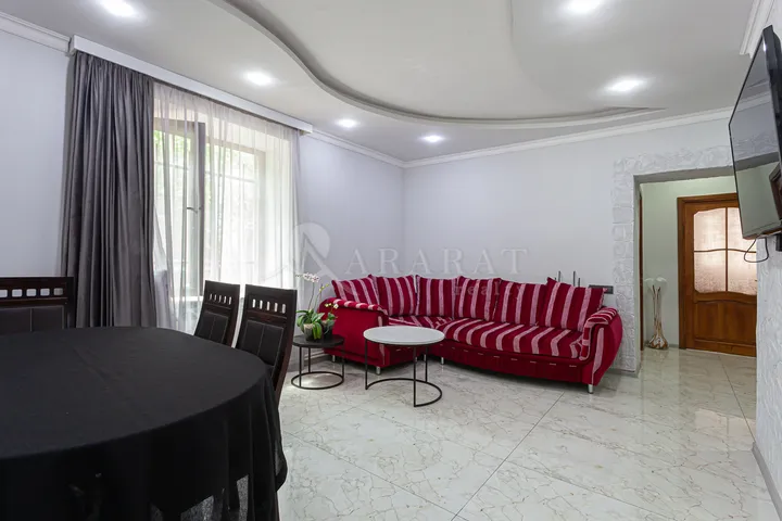 slider 1066971