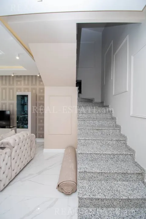 slide 810742