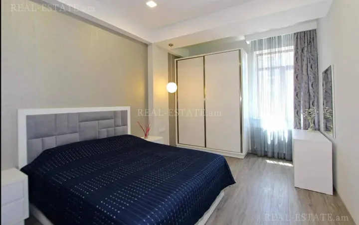 slide 743557