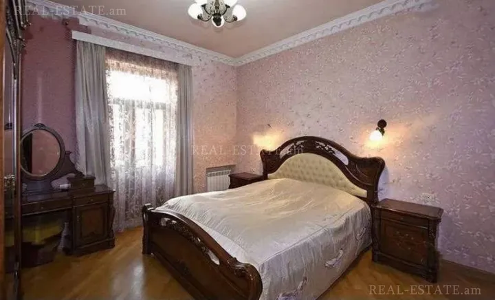 slide 736909
