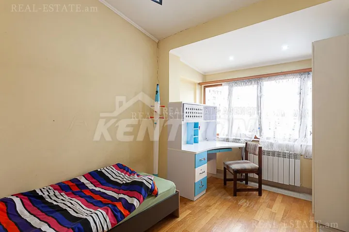slide 772136