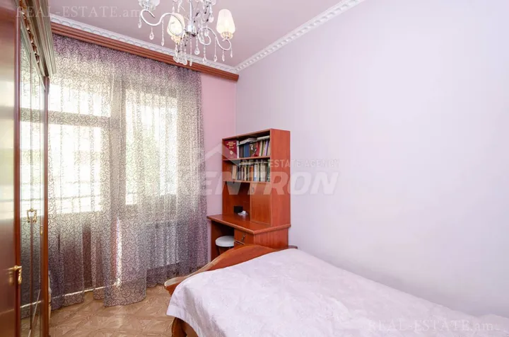 slide 831476