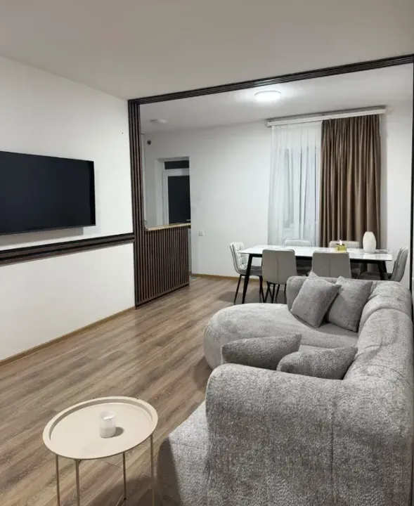 slider 1378073