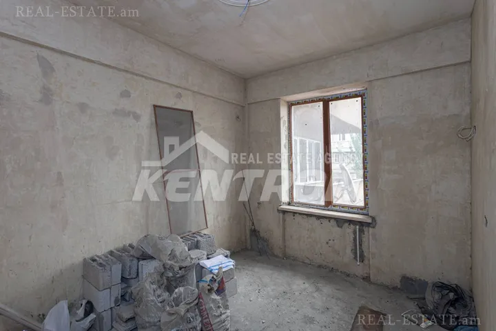 slide 820200