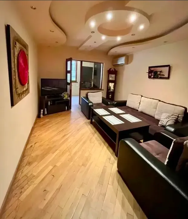 slider 1371227