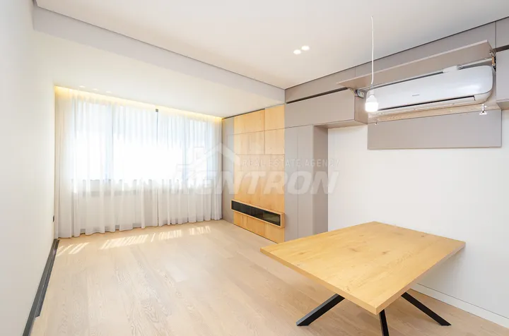 slide 951900
