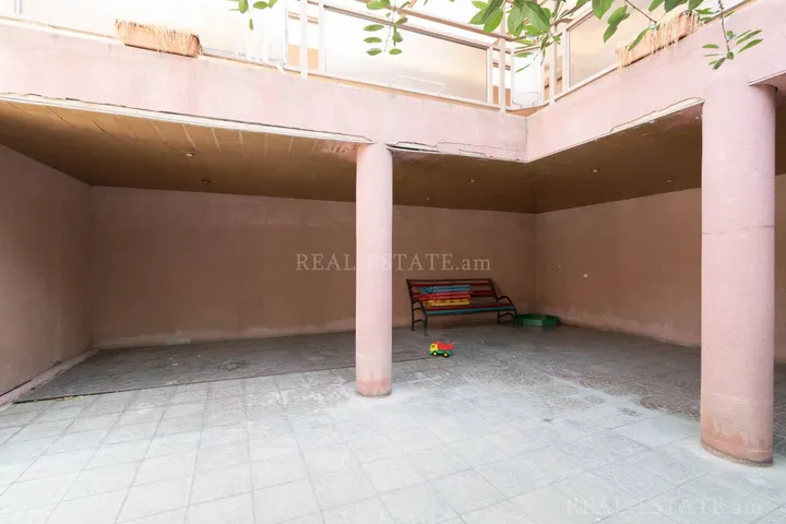 Real estate Arabkir, Nikol Duman St