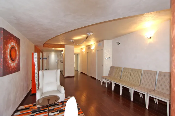 slide 880371