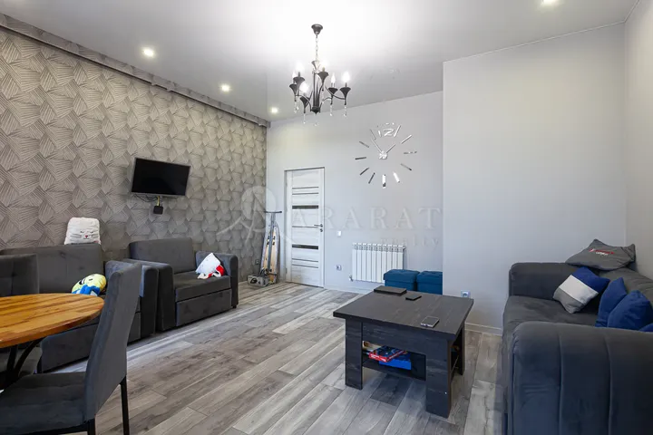 slider 1277975