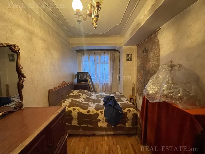 Real estate Arabkir, Artsruni St