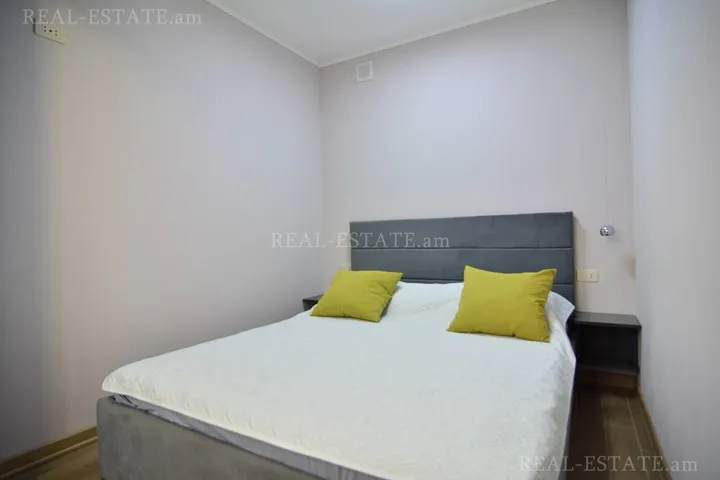slide 587361